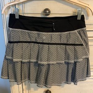 Lululemon Gray and Black Golf/Tennis Skirt